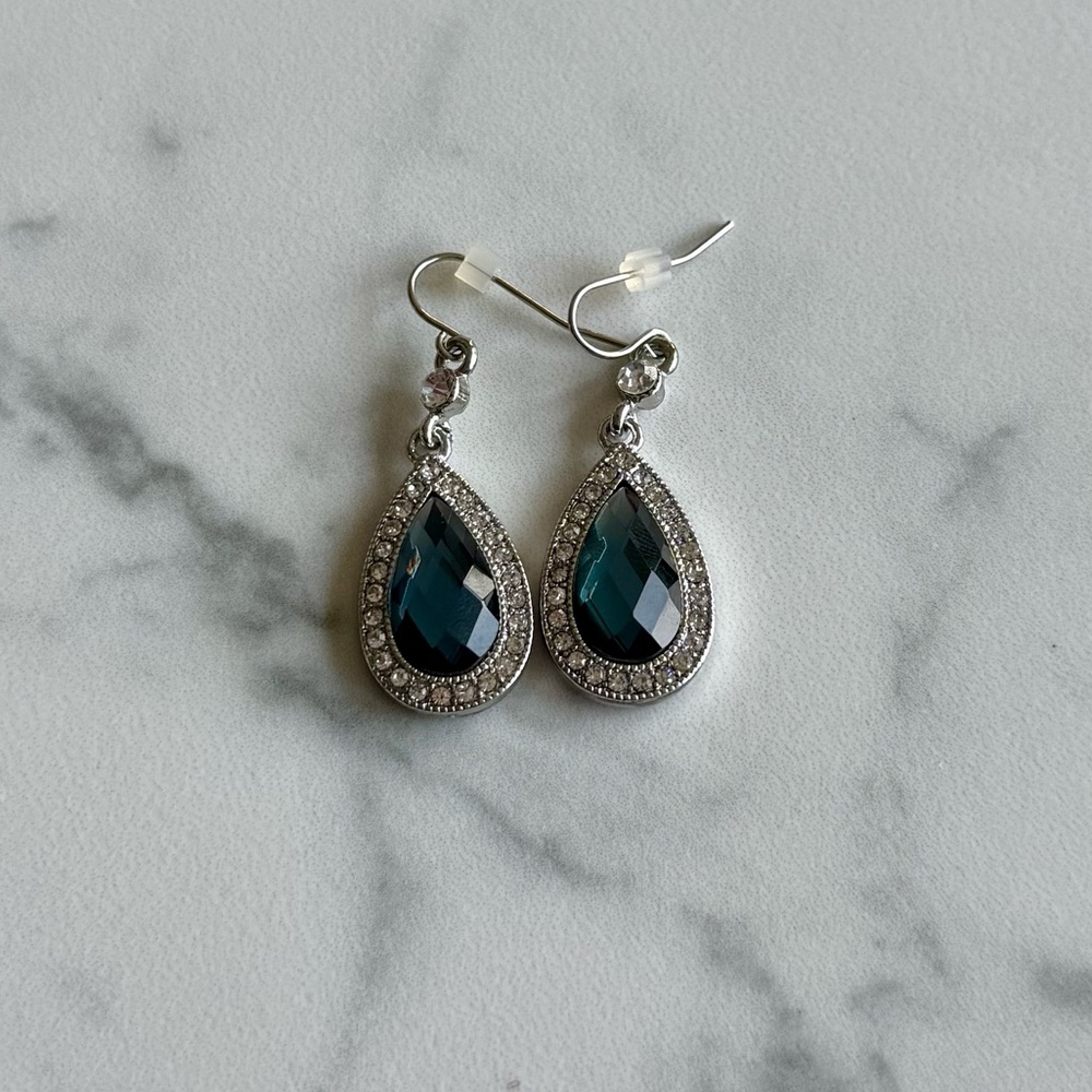 Elegant Silver and Sapphire Teardrop Earrings